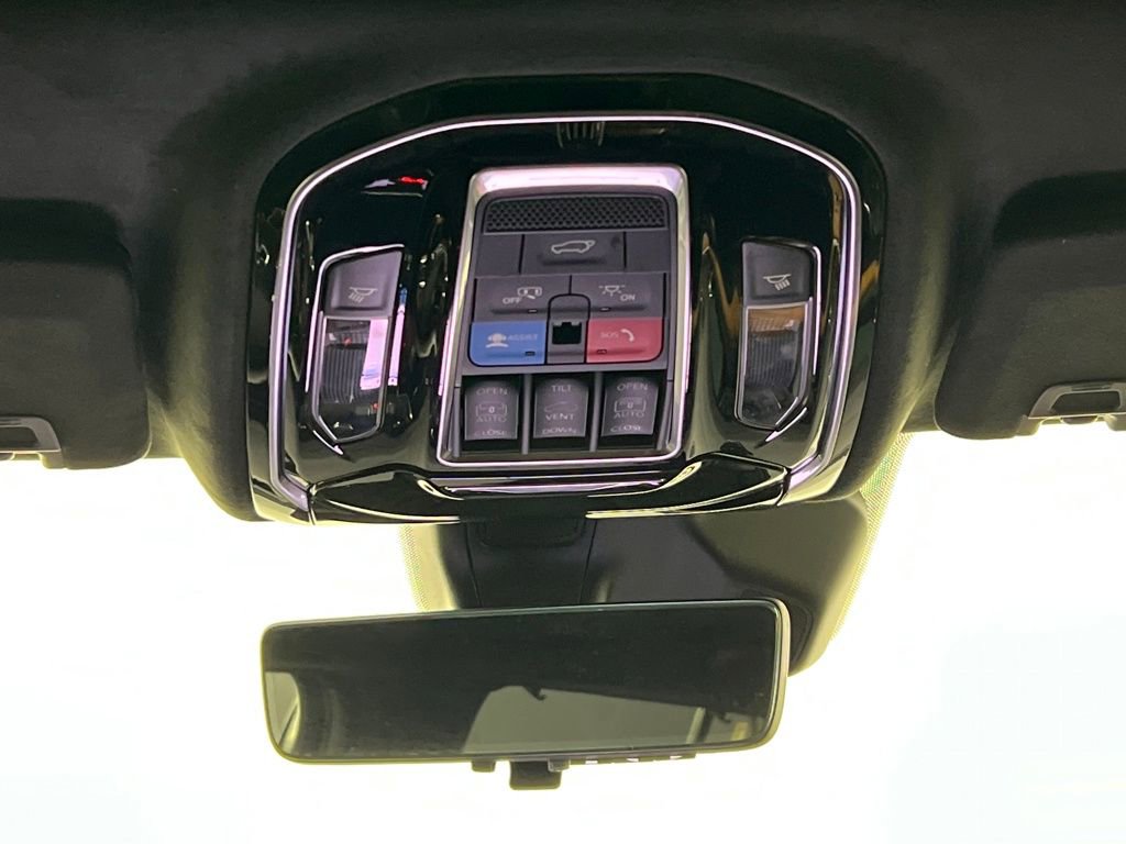 Used 2022 Jeep Grand Cherokee Summit image 24