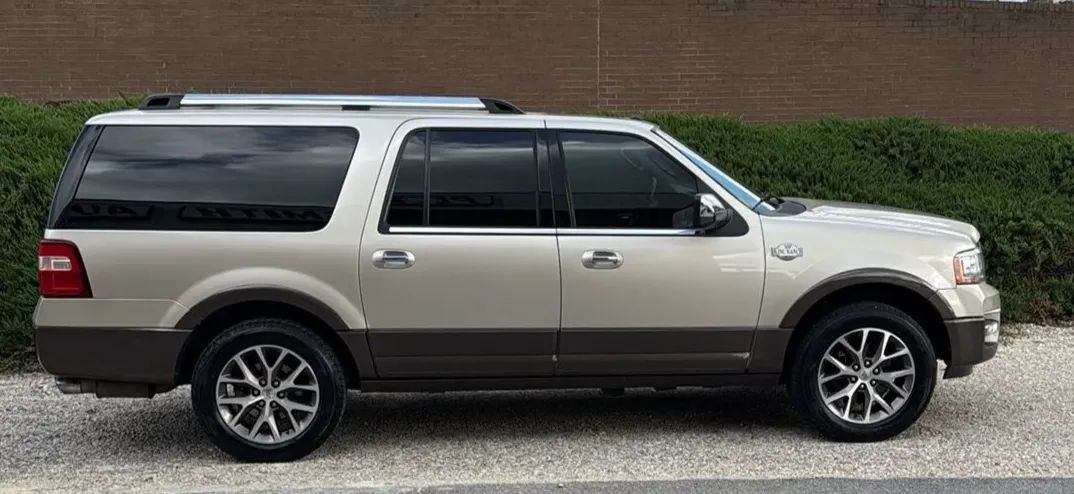 Used 2017 Ford Expedition EL King Ranch RWD image 5
