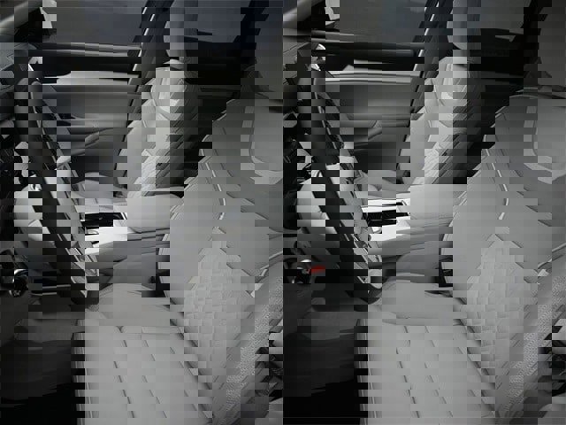 New 2025 Volvo EX90 Ultra image 16