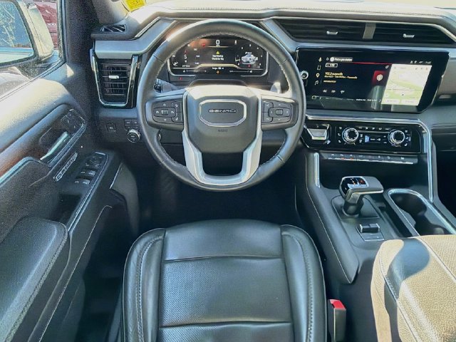 Used 2024 GMC Sierra 1500 Denali w/ Denali Reserve Package AWD/4WD image 15