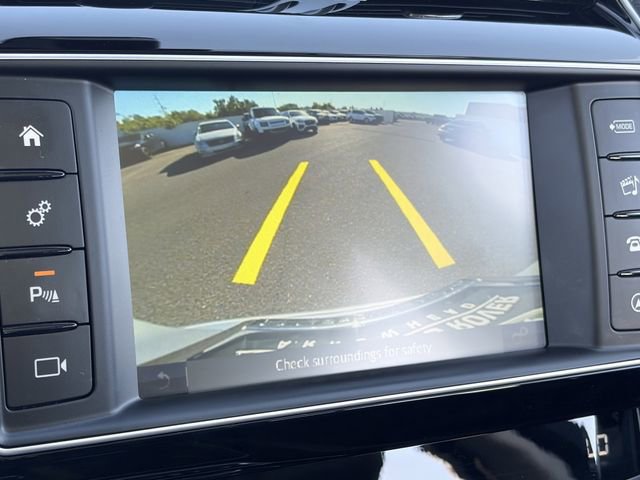 Used 2018 Jaguar F-PACE Prestige image 15