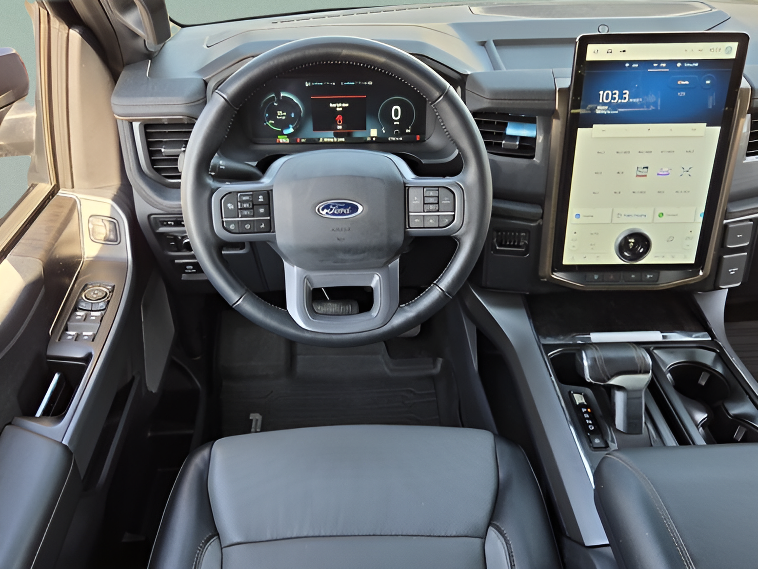 Used 2023 Ford F150 Lightning Lariat AWD/4WD image 10