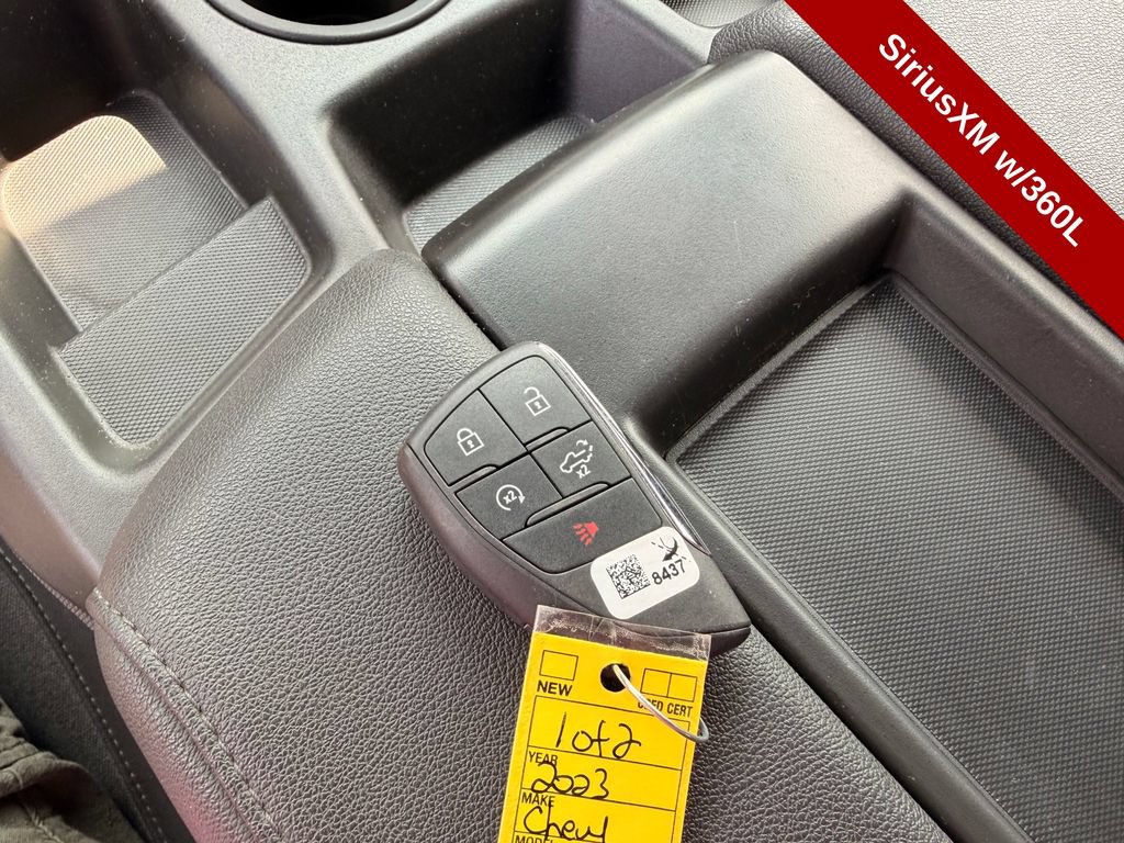Used 2023 Chevrolet Silverado 1500 LT AWD/4WD image 33