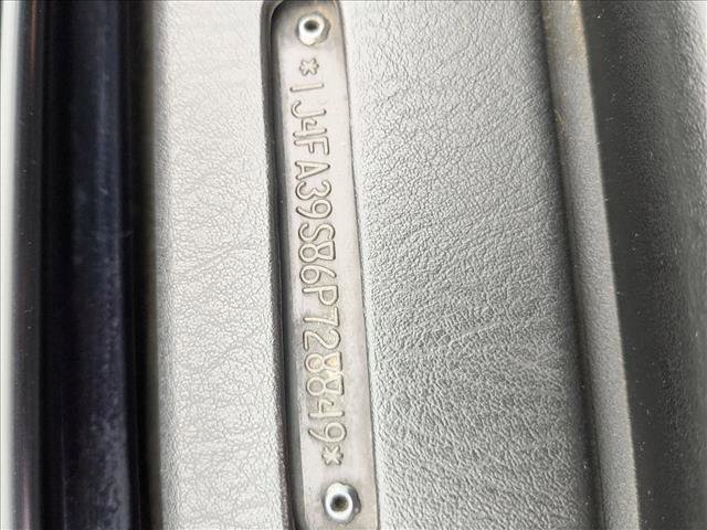 Used 2006 Jeep Wrangler X w/ Premium Audio Group image 21