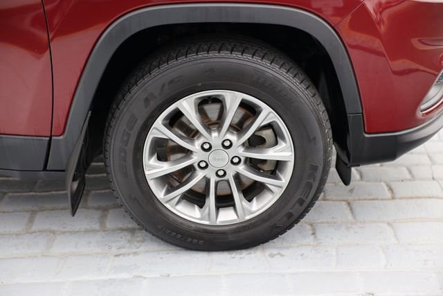 Used 2021 Jeep Cherokee Latitude Lux w/ Comfort/Convenience Group image 47