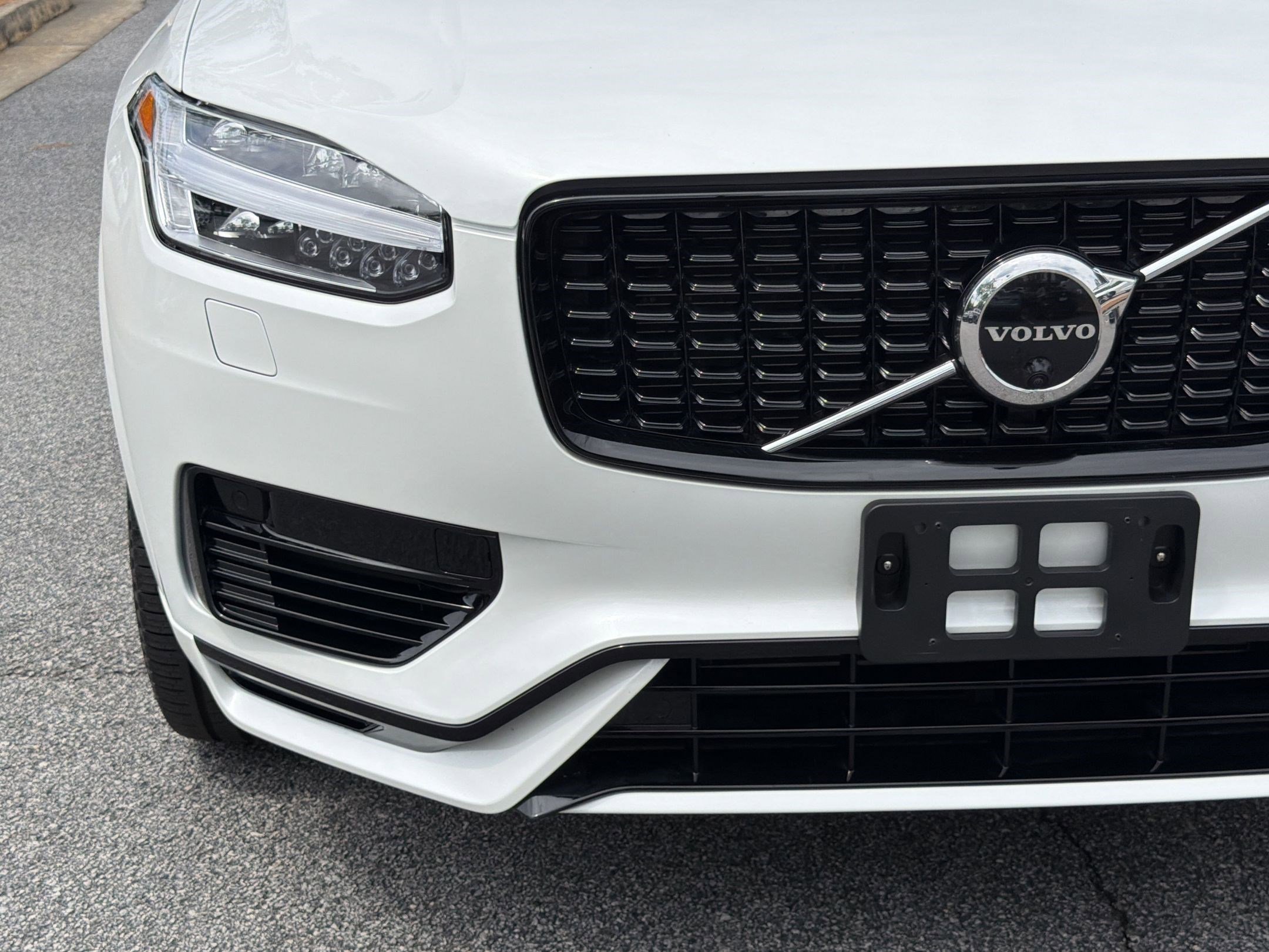 Certified 2023 Volvo XC90 T8 Ultimate w/ Lounge Package AWD/4WD image 21