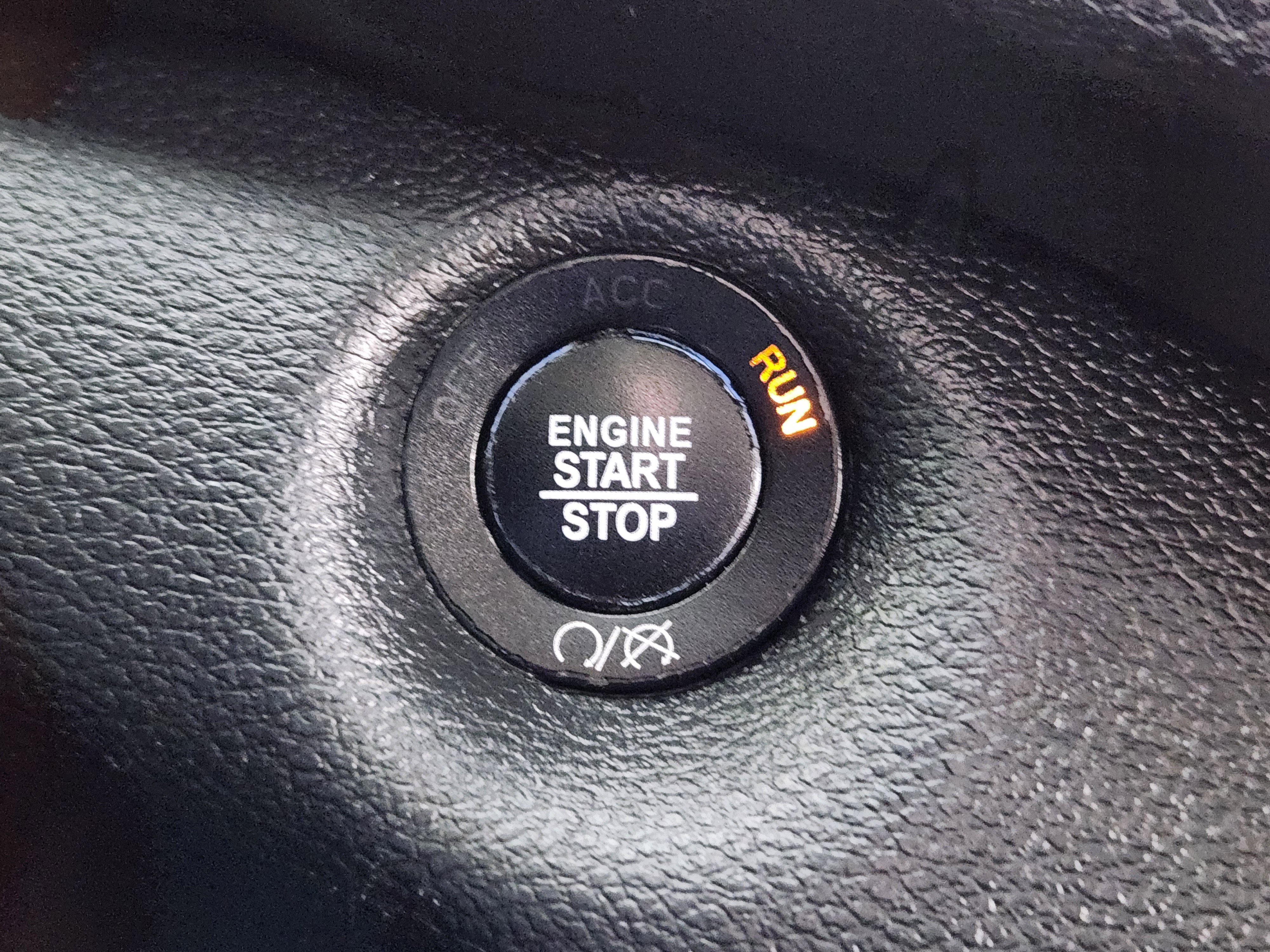 Used 2017 Jeep Cherokee Latitude w/ Comfort/Convenience Group image 26