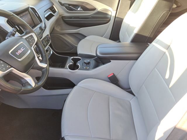 Used 2023 GMC Terrain SLT image 23