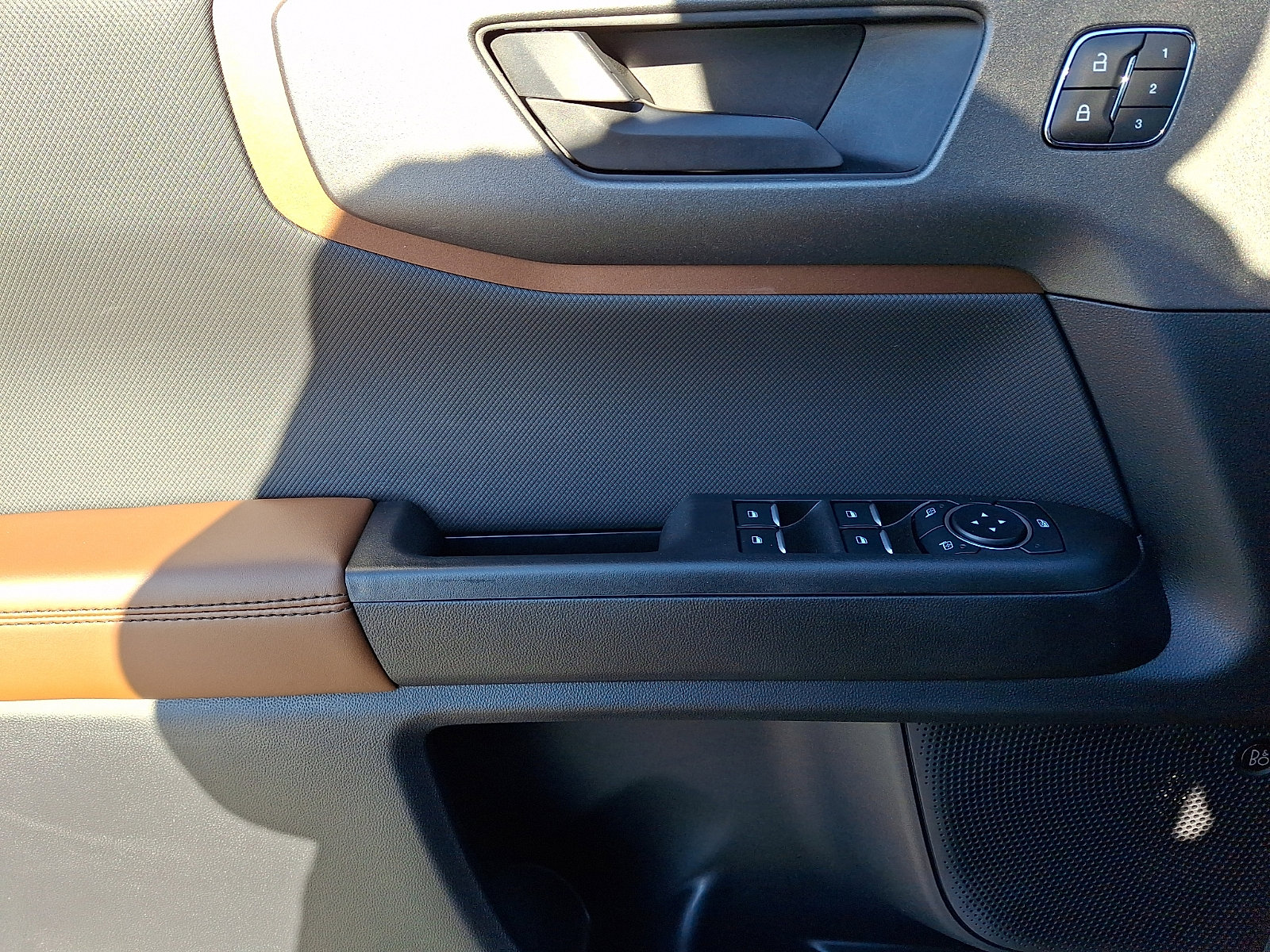 Used 2025 Ford Bronco Sport Outer Banks w/ Outer Banks Tech Package+ image 13