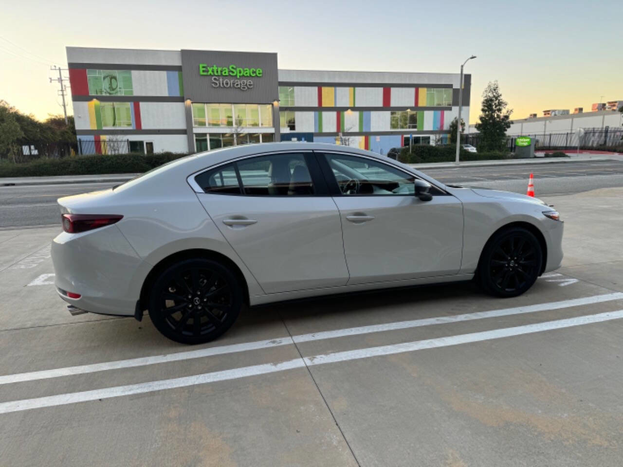 Used 2025 MAZDA MAZDA3 s image 5