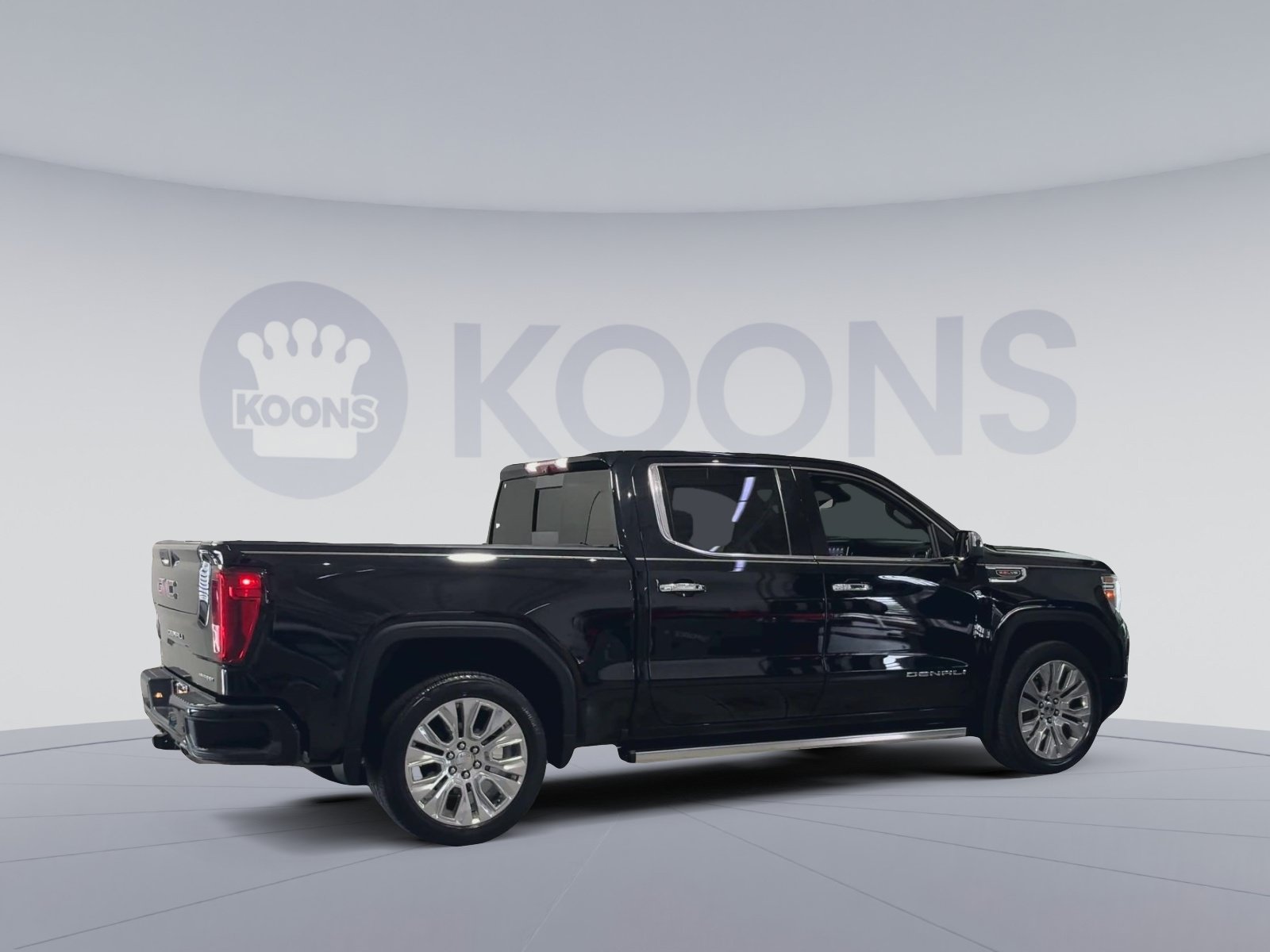 Used 2021 GMC Sierra 1500 Denali w/ Denali Ultimate Package AWD/4WD image 11