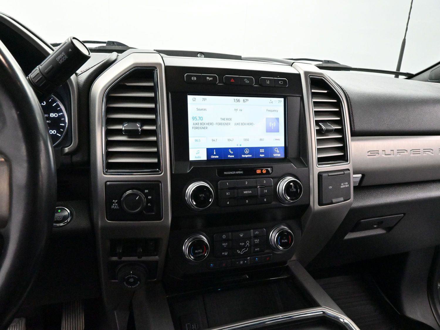 Used 2021 Ford F350 Platinum w/ Tremor Off-Road Package image 20