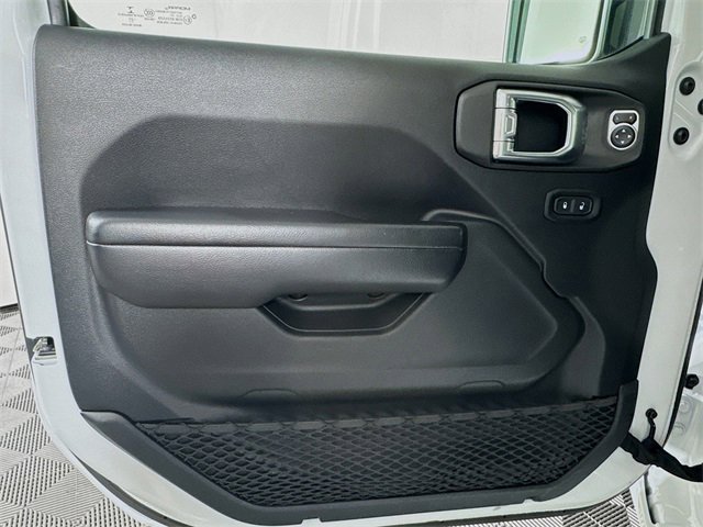 Used 2021 Jeep Wrangler Unlimited Sport image 13