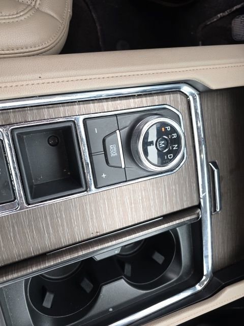 Used 2023 Ford Expedition Max Limited image 14