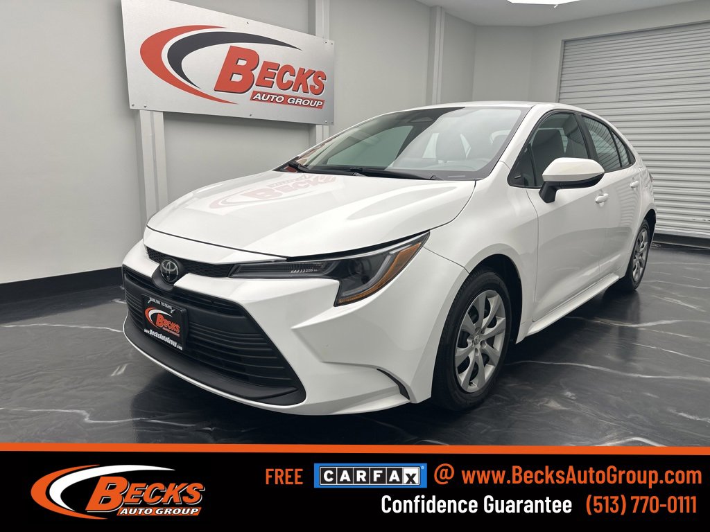 Used 2023 Toyota Corolla LE image 1