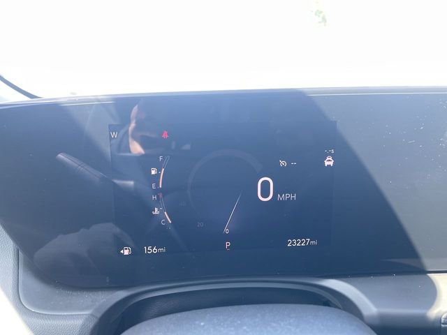 Certified 2025 Buick Encore GX Preferred AWD/4WD image 11