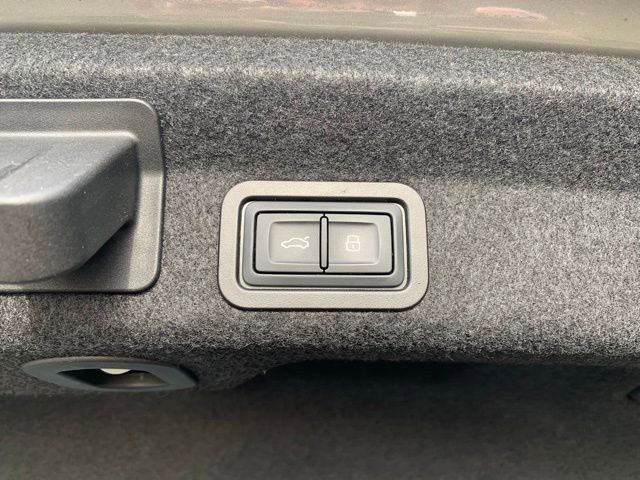 Used 2022 Audi A6 3.0T Prestige image 22