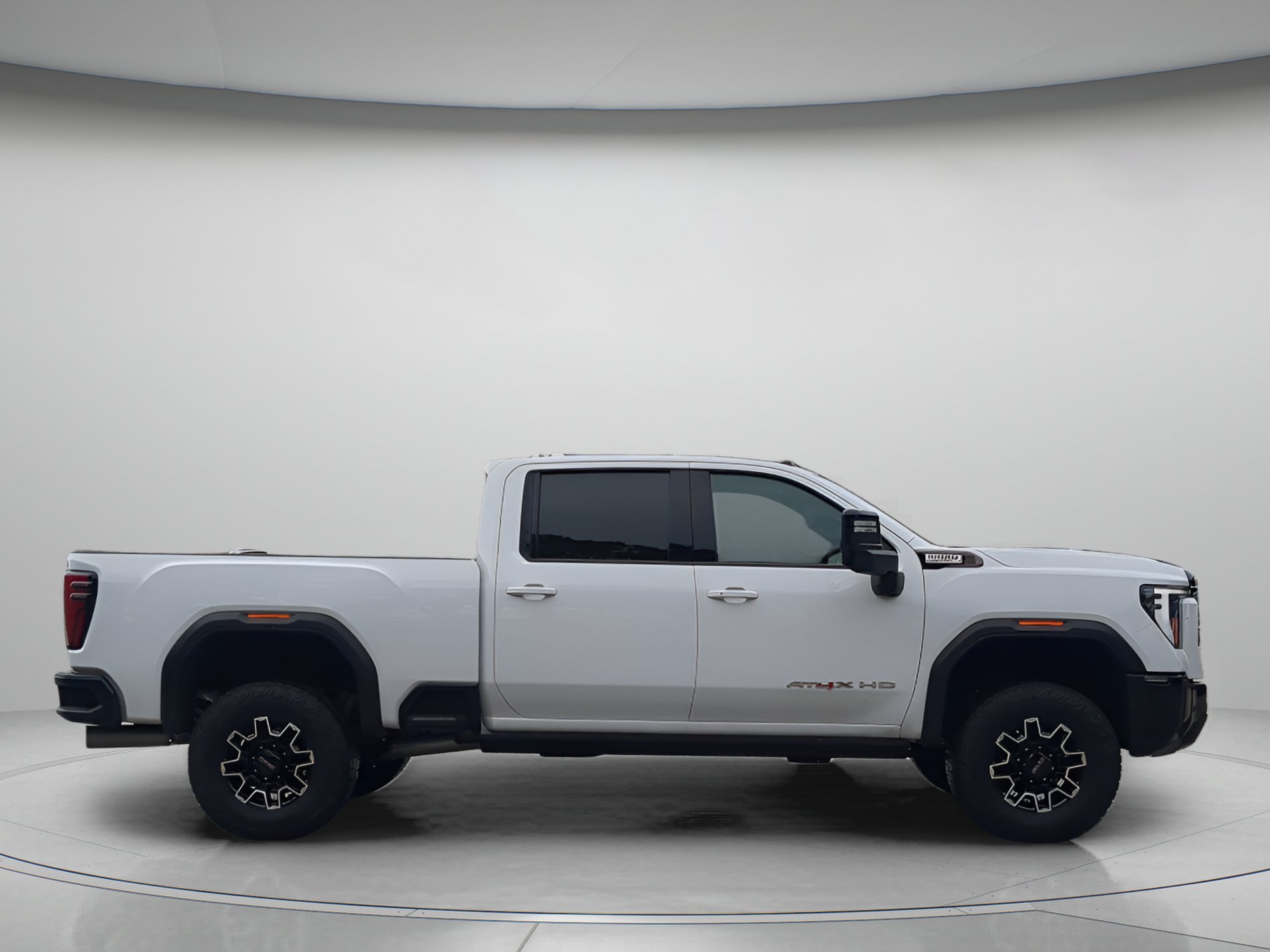 Used 2024 GMC Sierra 2500 AT4X AWD/4WD image 39