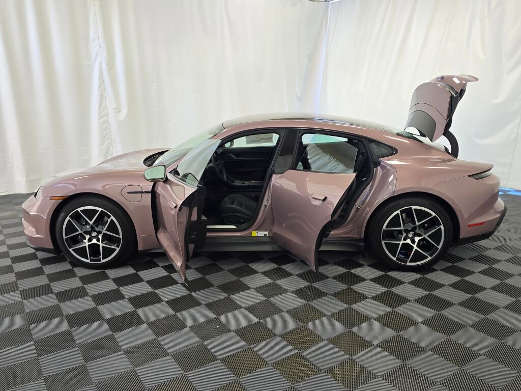 New 2025 Porsche Taycan image 12