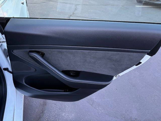 Used 2019 Tesla Model 3 Long Range AWD/4WD image 25