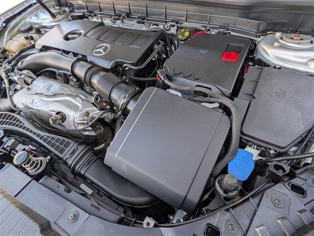 Used 2021 Mercedes-Benz GLB 250 image 20