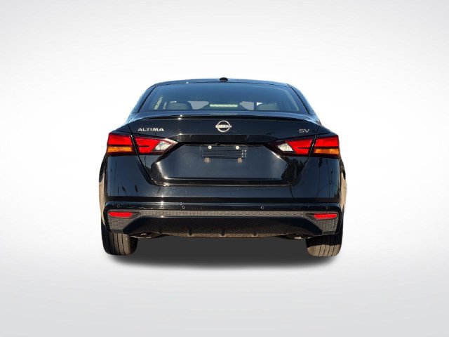 Used 2024 Nissan Altima 2.5 SV FWD image 6