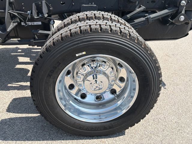 New 2026 RAM 4500 Tradesman w/ Laramie Trim Package AWD/4WD image 44