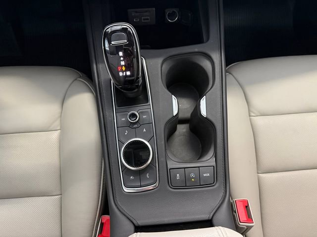 Used 2022 Cadillac XT4 Premium Luxury w/ Technology Package FWD image 11