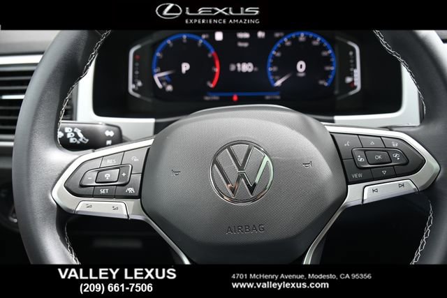 Used 2021 Volkswagen Atlas SEL Premium image 13