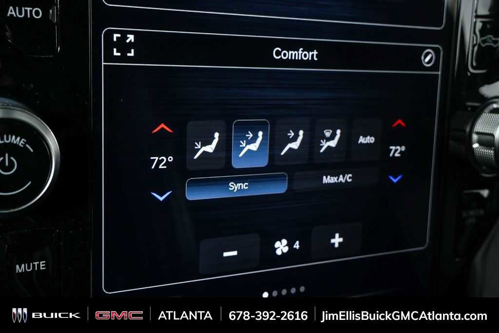 Used 2024 RAM 3500 Laramie w/ Night Edition image 17