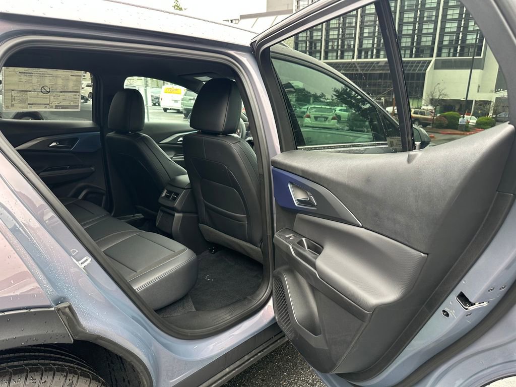 New 2026 Chevrolet Equinox EV LT image 13