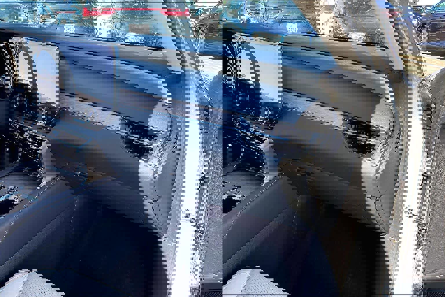 Certified 2025 Lexus RX 450h Luxury w/ Convenience Package image 31