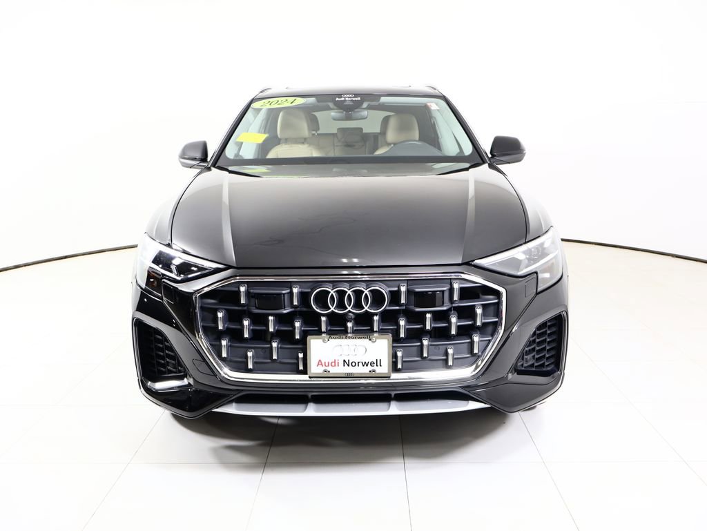 Used 2024 Audi Q8 Premium Plus w/ Premium Plus Package image 10