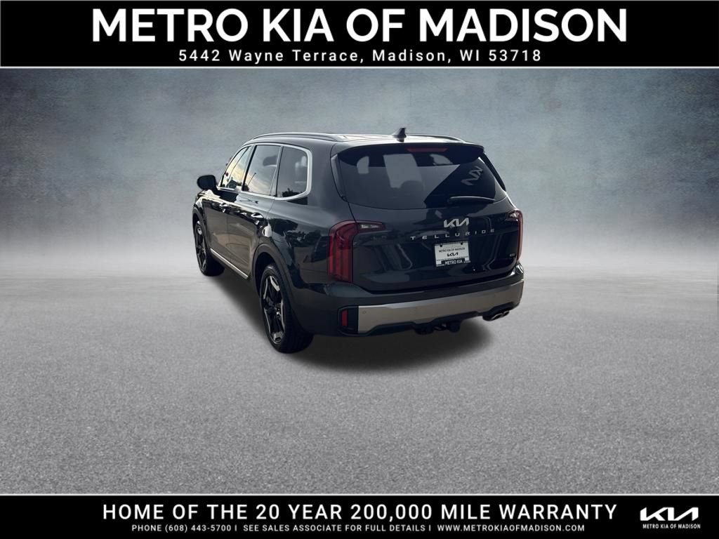Used 2025 Kia Telluride S AWD/4WD image 4