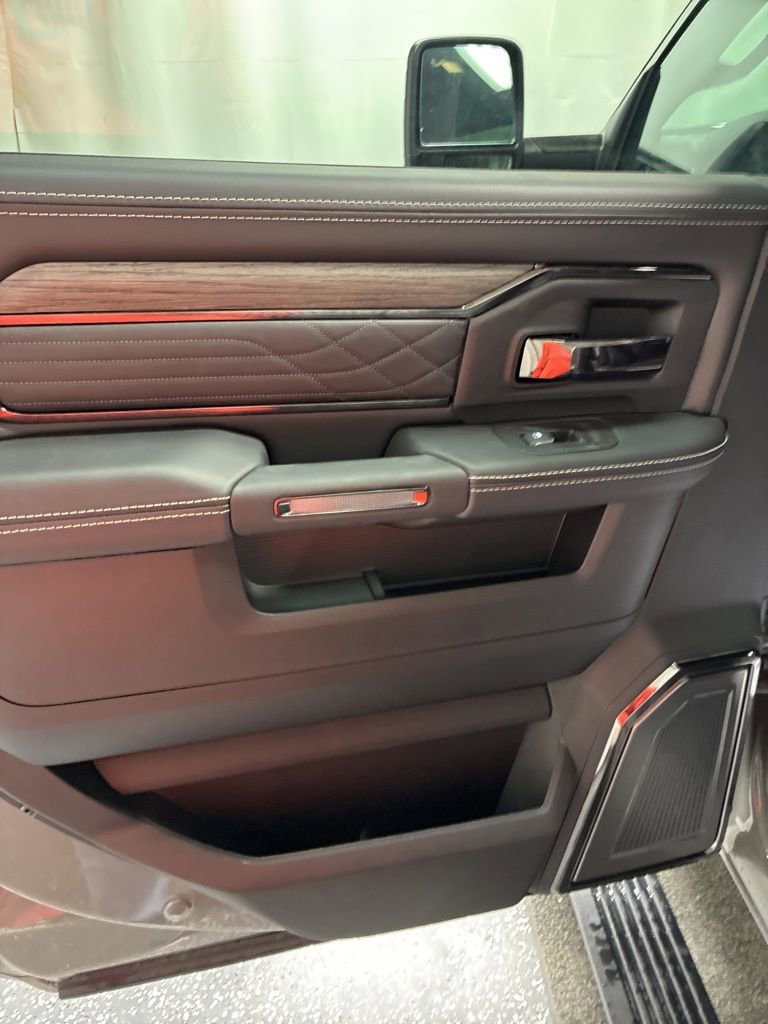 New 2026 RAM 2500 Limited image 24