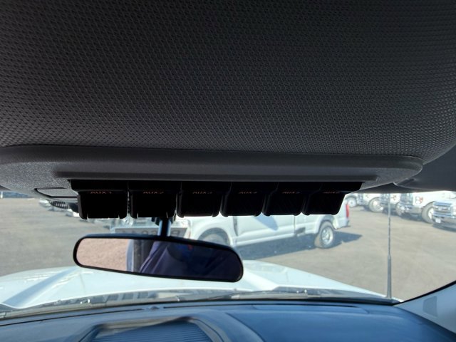 New 2026 Ford F550 4x4 Crew Cab image 10