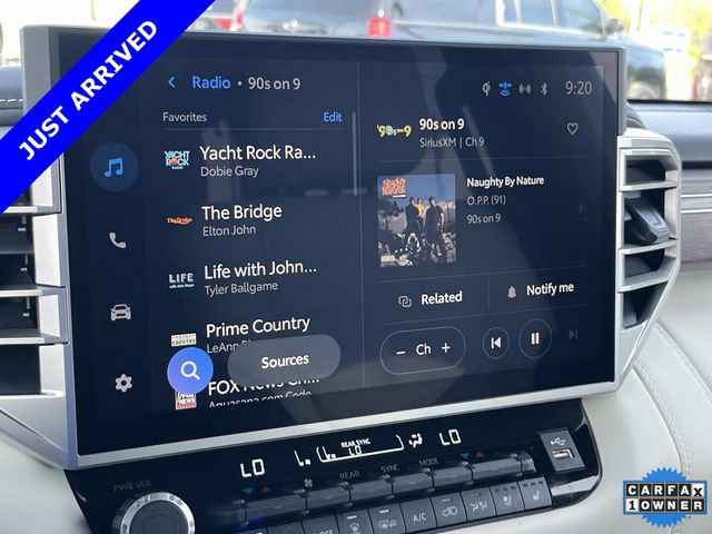 Used 2025 Toyota Sequoia Capstone image 33