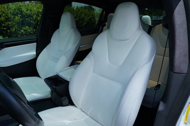 Used 2019 Tesla Model X Long Range AWD/4WD image 9