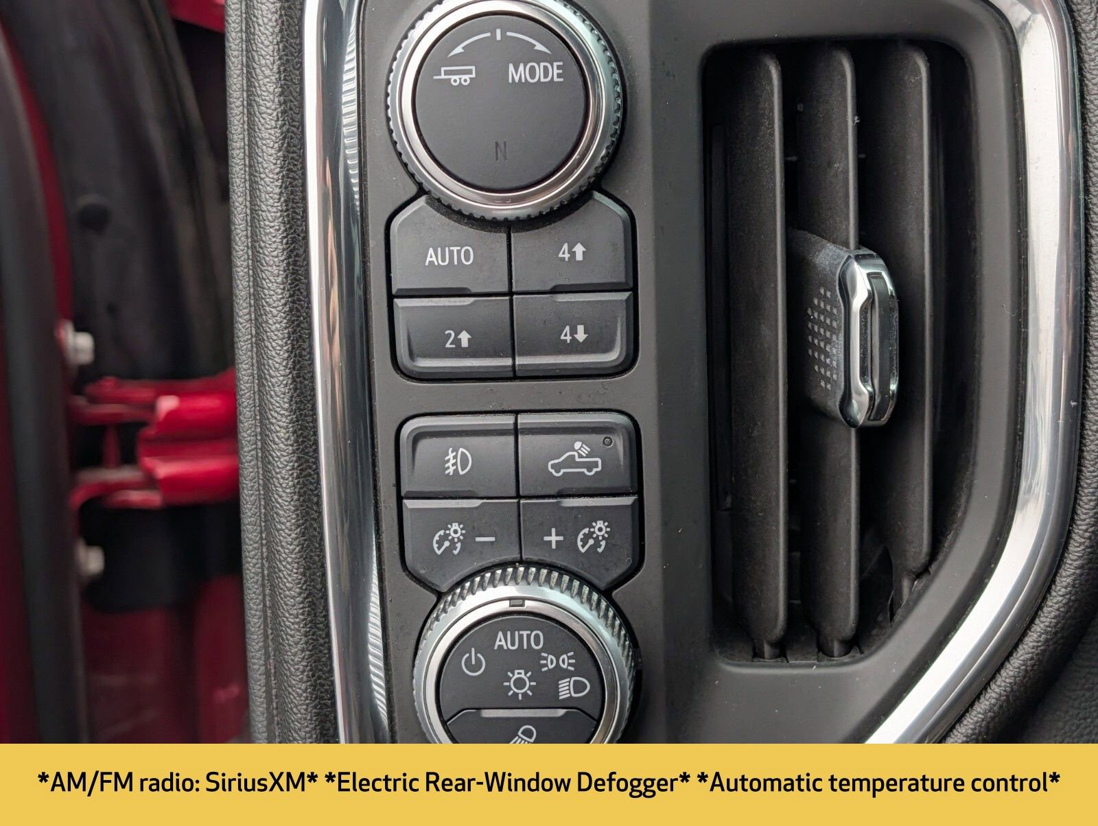 Used 2020 GMC Sierra 2500 AT4 w/ AT4 Premium Package image 15