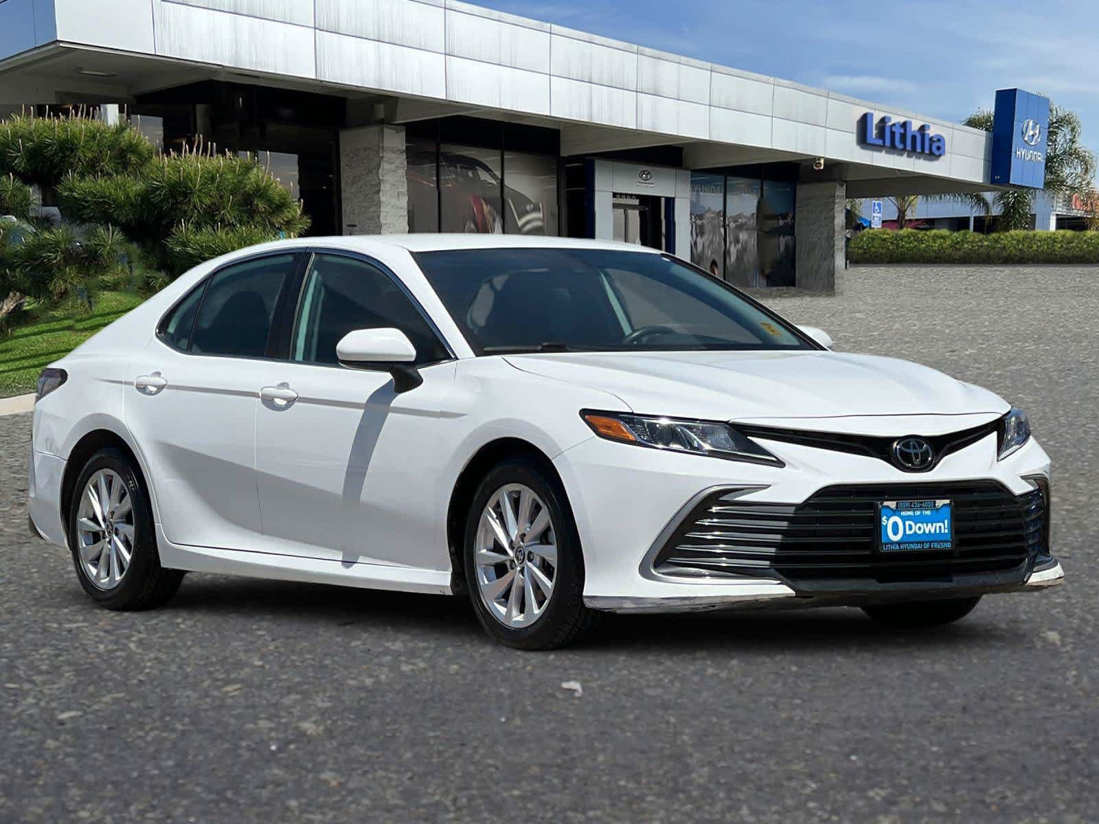 Used 2023 Toyota Camry LE FWD image 10