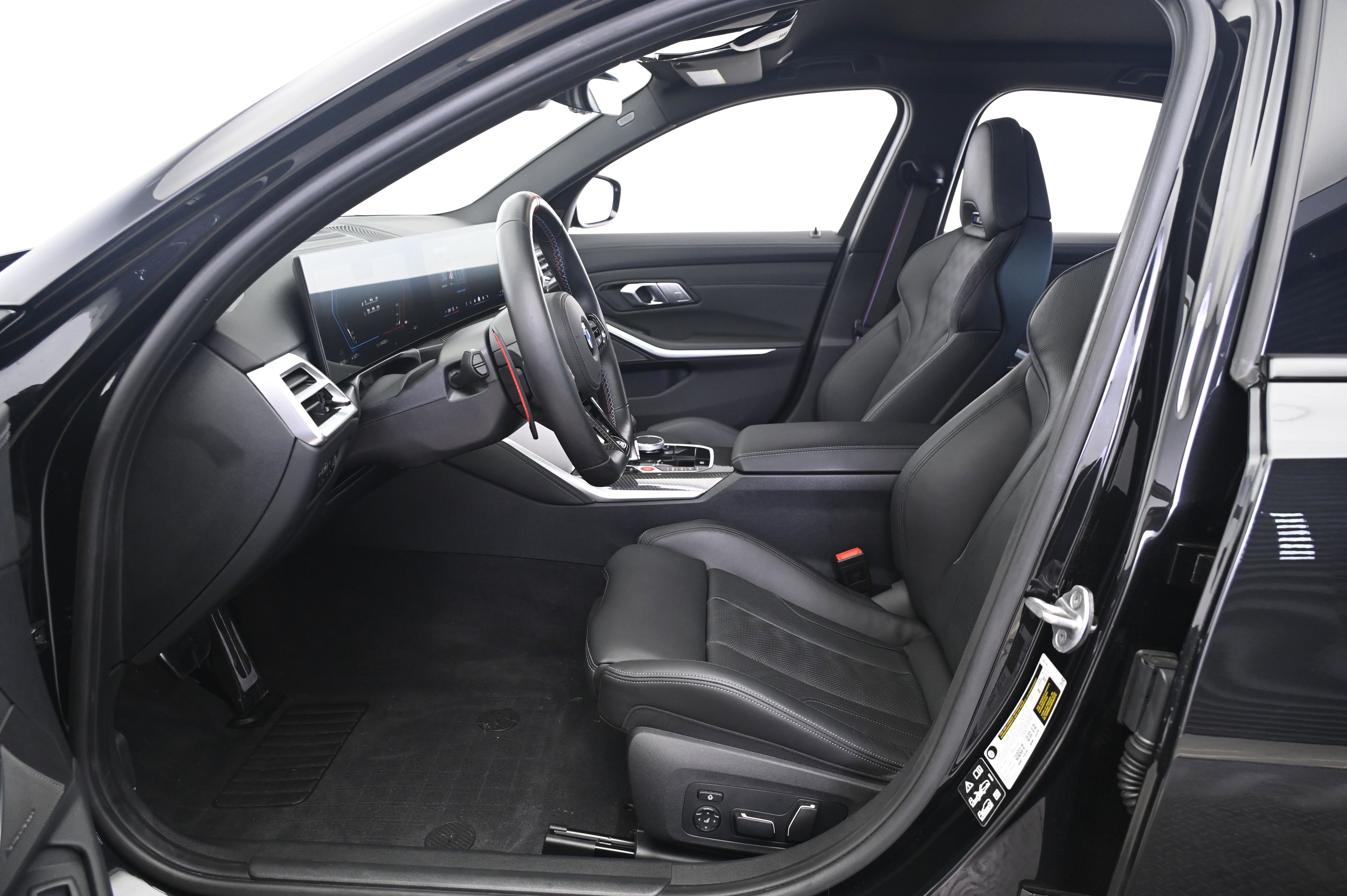 Used 2025 BMW M3 Competition w/ Executive Package image 28