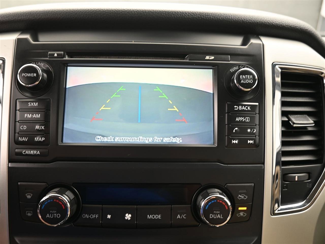 Used 2016 Nissan Titan SV RWD image 16