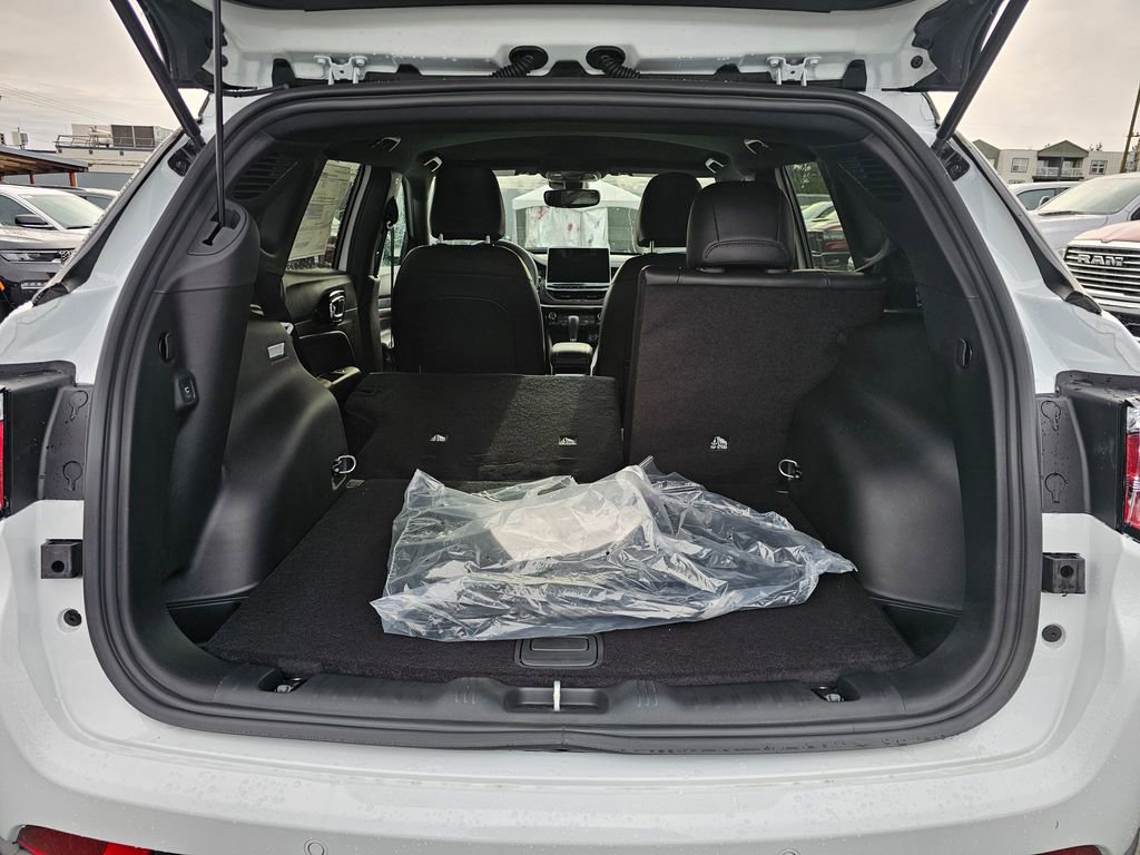 New 2026 Jeep Compass Trailhawk image 13