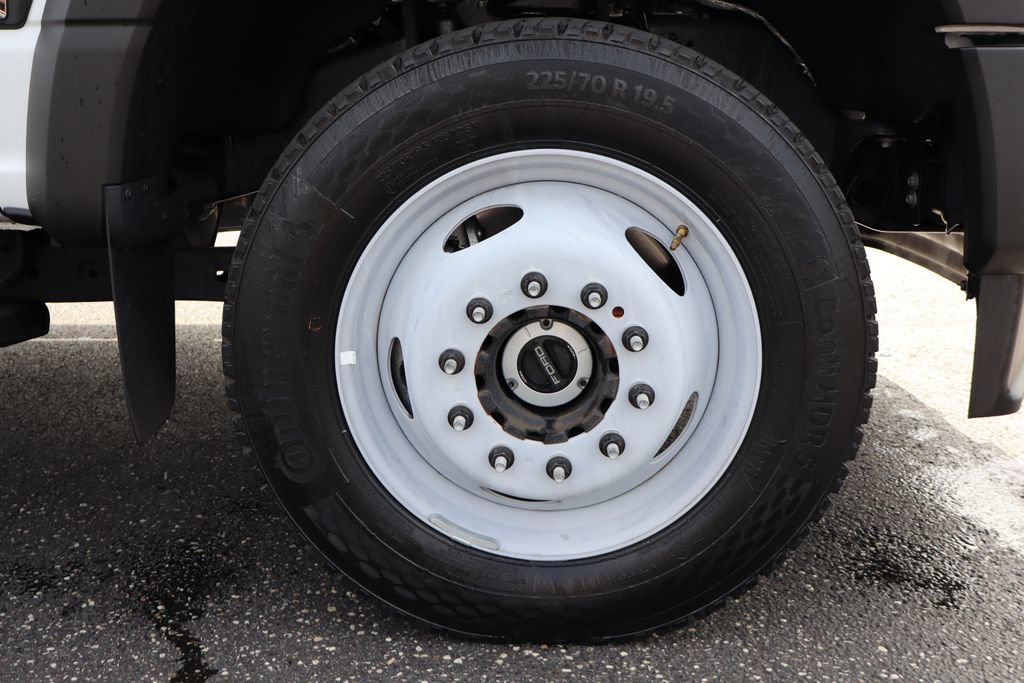 Used 2025 Ford F550 4x4 Crew Cab Super Duty image 10