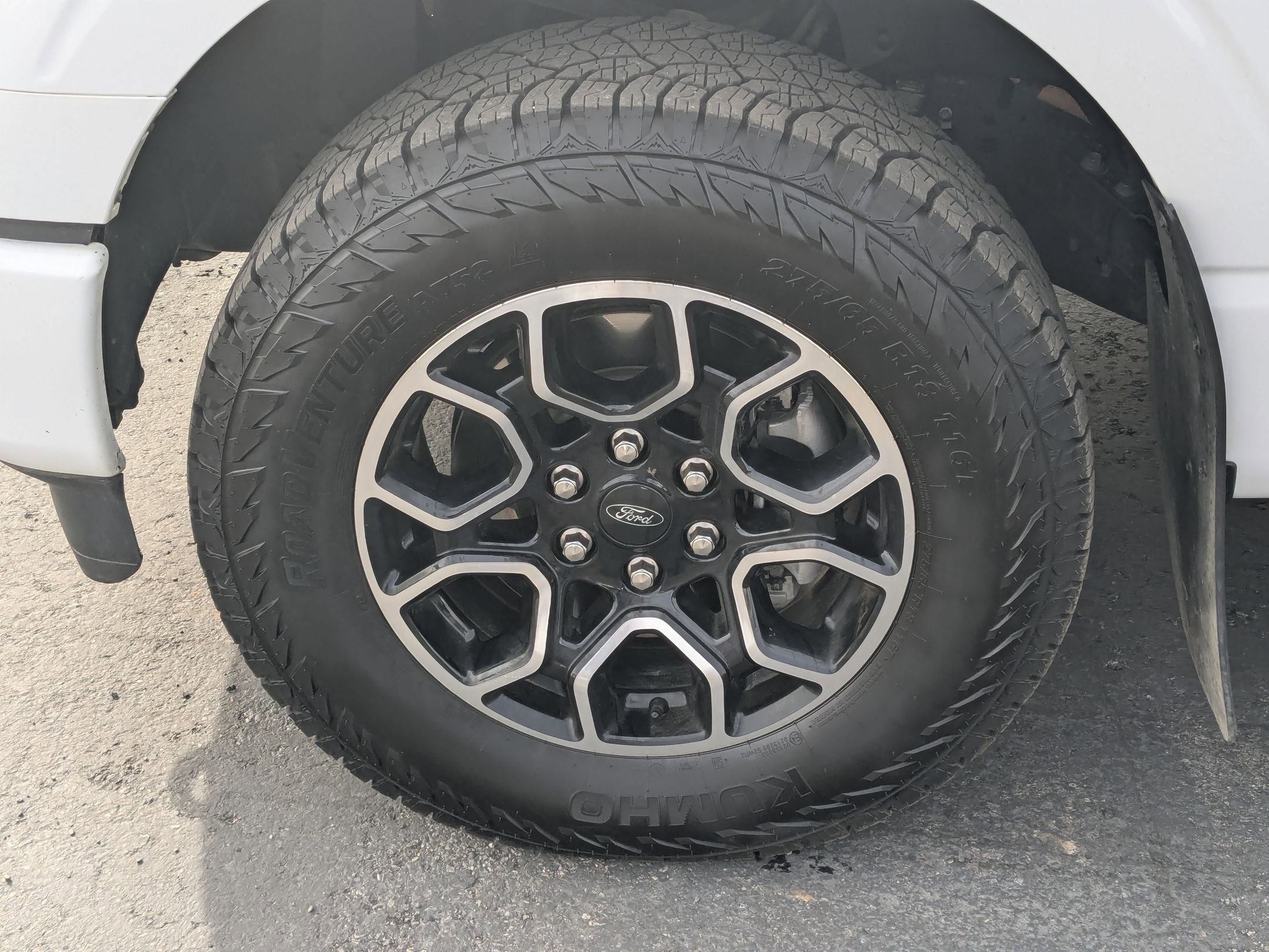 Used 2023 Ford F150 XLT w/ Equipment Group 302A High image 14