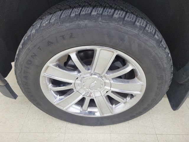 Used 2014 Chevrolet Silverado 1500 High Country AWD/4WD image 10