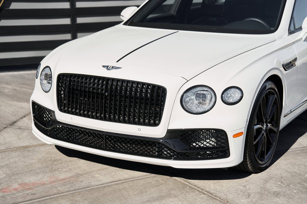 Used 2024 Bentley Flying Spur S V8 image 5