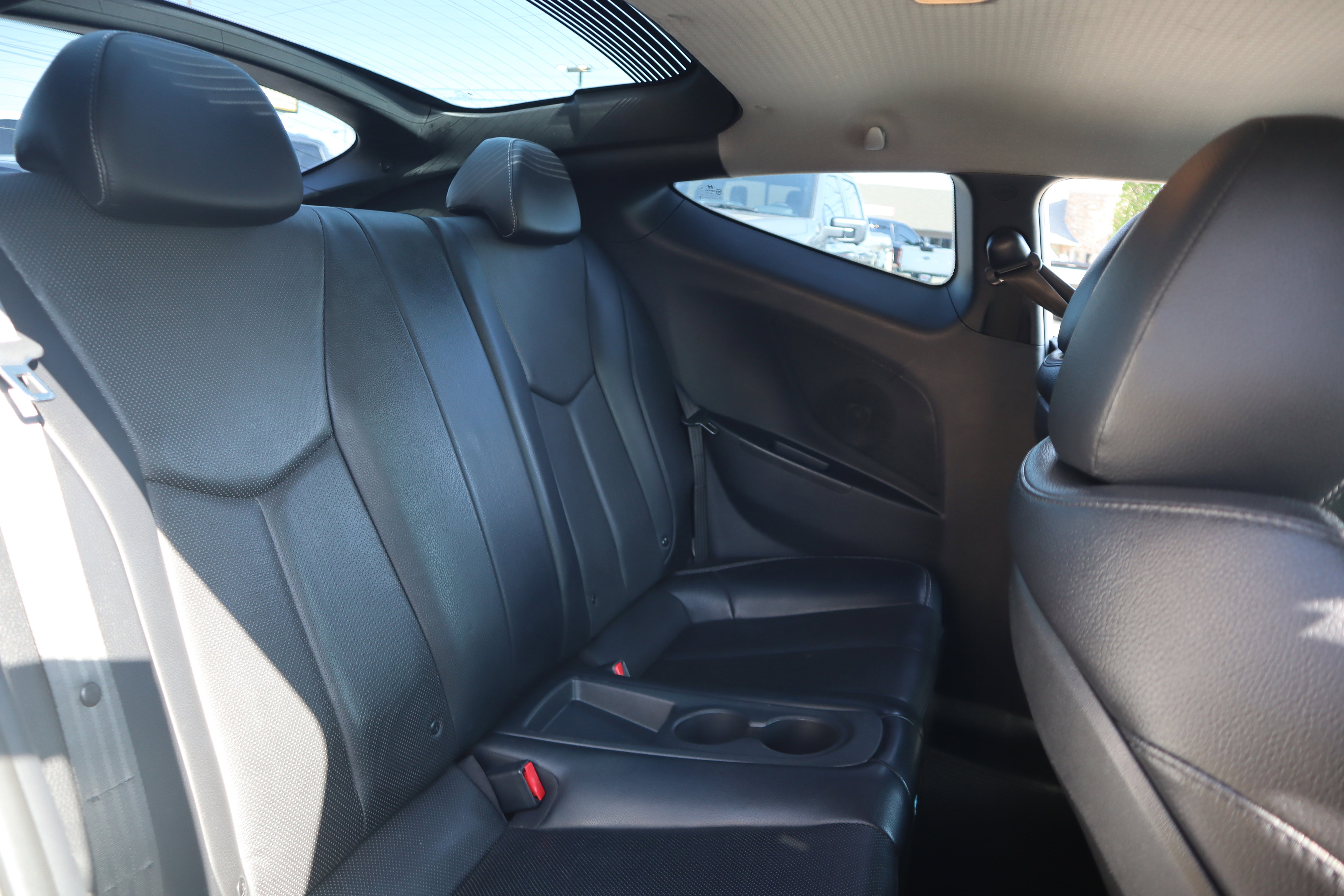Used 2013 Hyundai Veloster Turbo FWD image 26