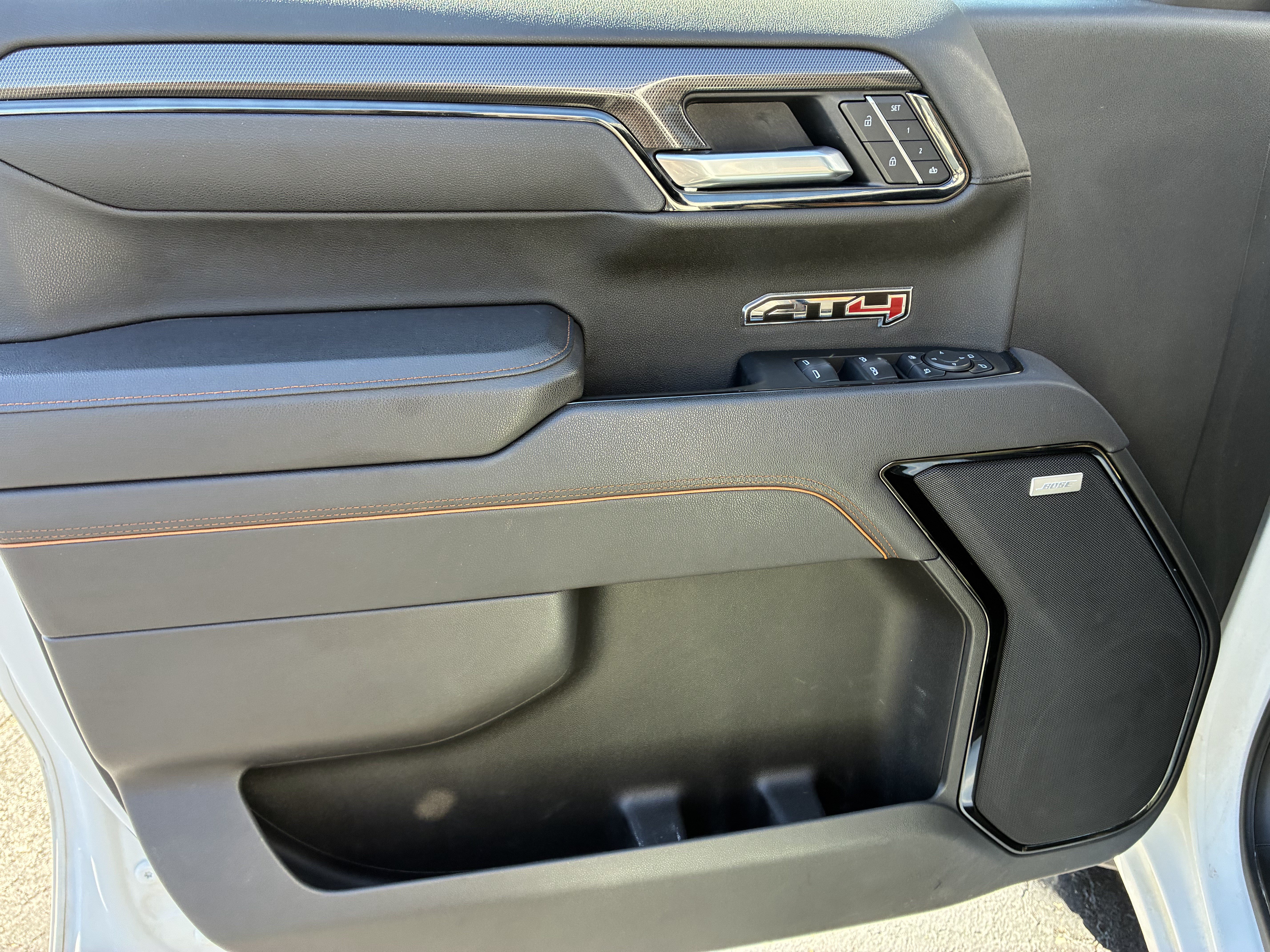 Used 2025 GMC Sierra 1500 AT4 AWD/4WD image 24