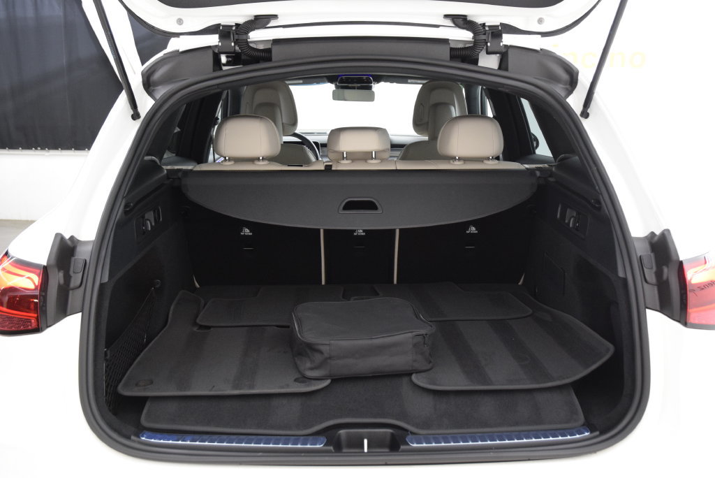 Certified 2025 Mercedes-Benz GLC 350e 4MATIC image 30